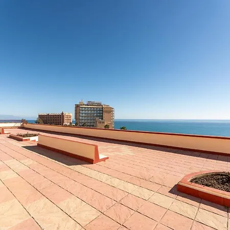 Beachfront Retreat Big Balcony And City Sea Views Apartment