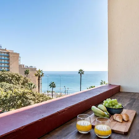 Beachfront Retreat Big Balcony And City Sea Views Apartment *